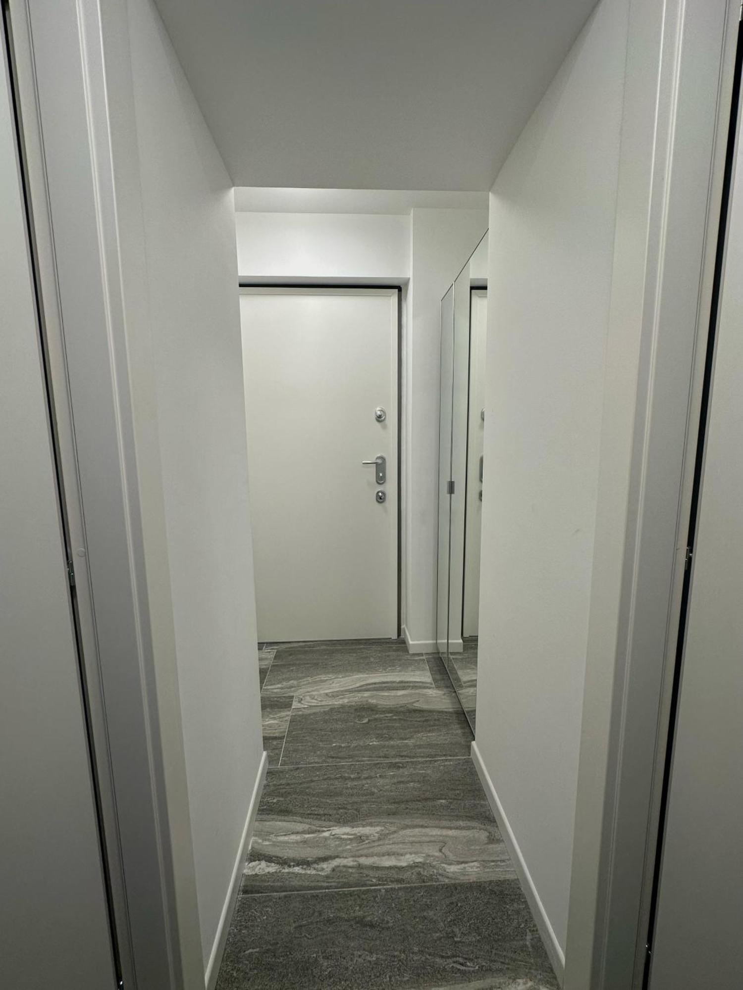 Essential Apartment Sesto San Giovanni Exterior foto